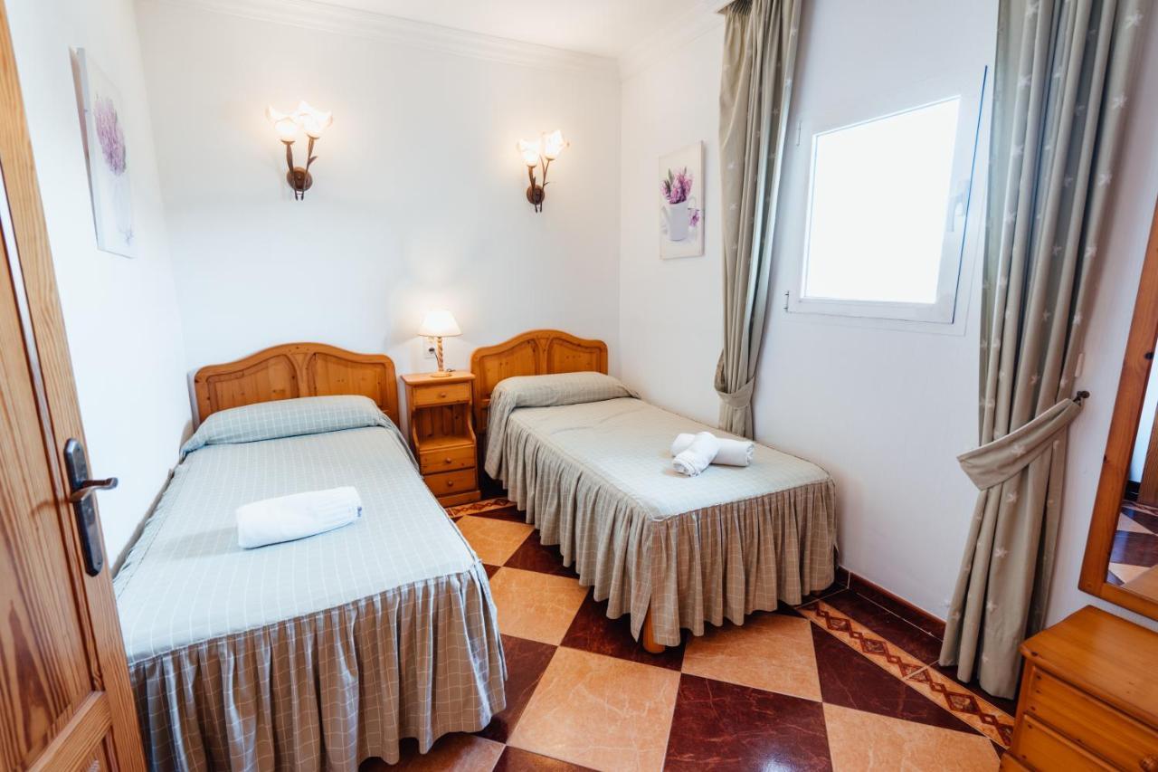 Apartamentos Punta Prima Beach Eksteriør bilde